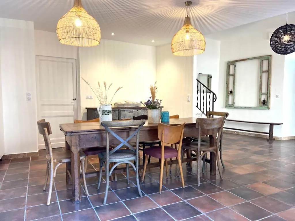 Guest house La Villa 1777 Lagnes