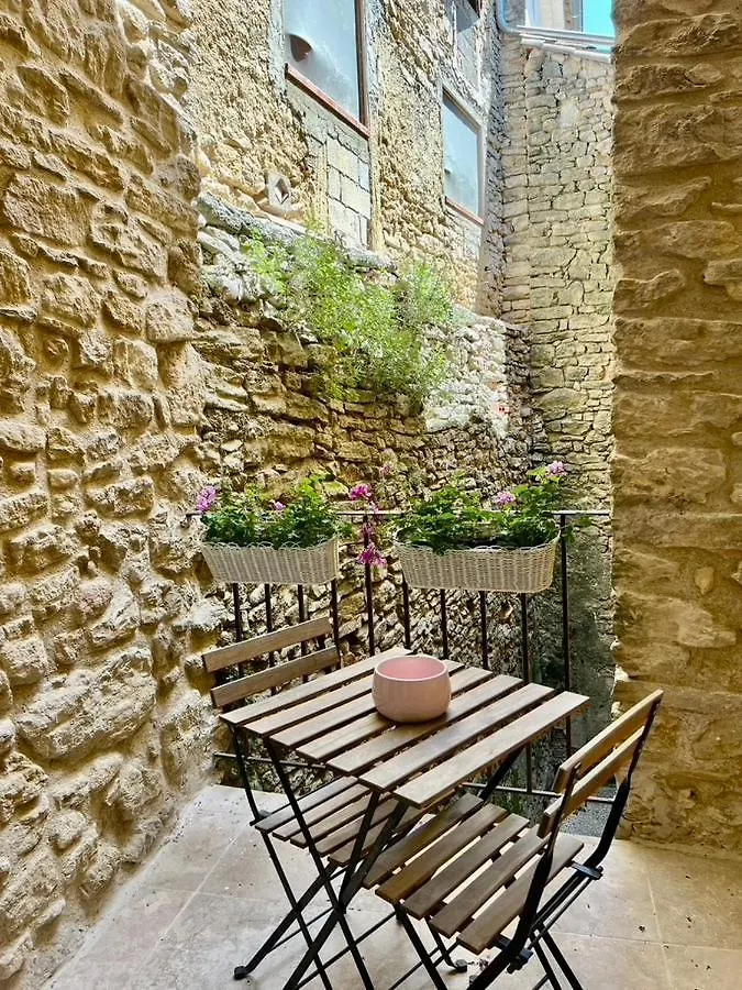 La Villa 1777 Lagnes França